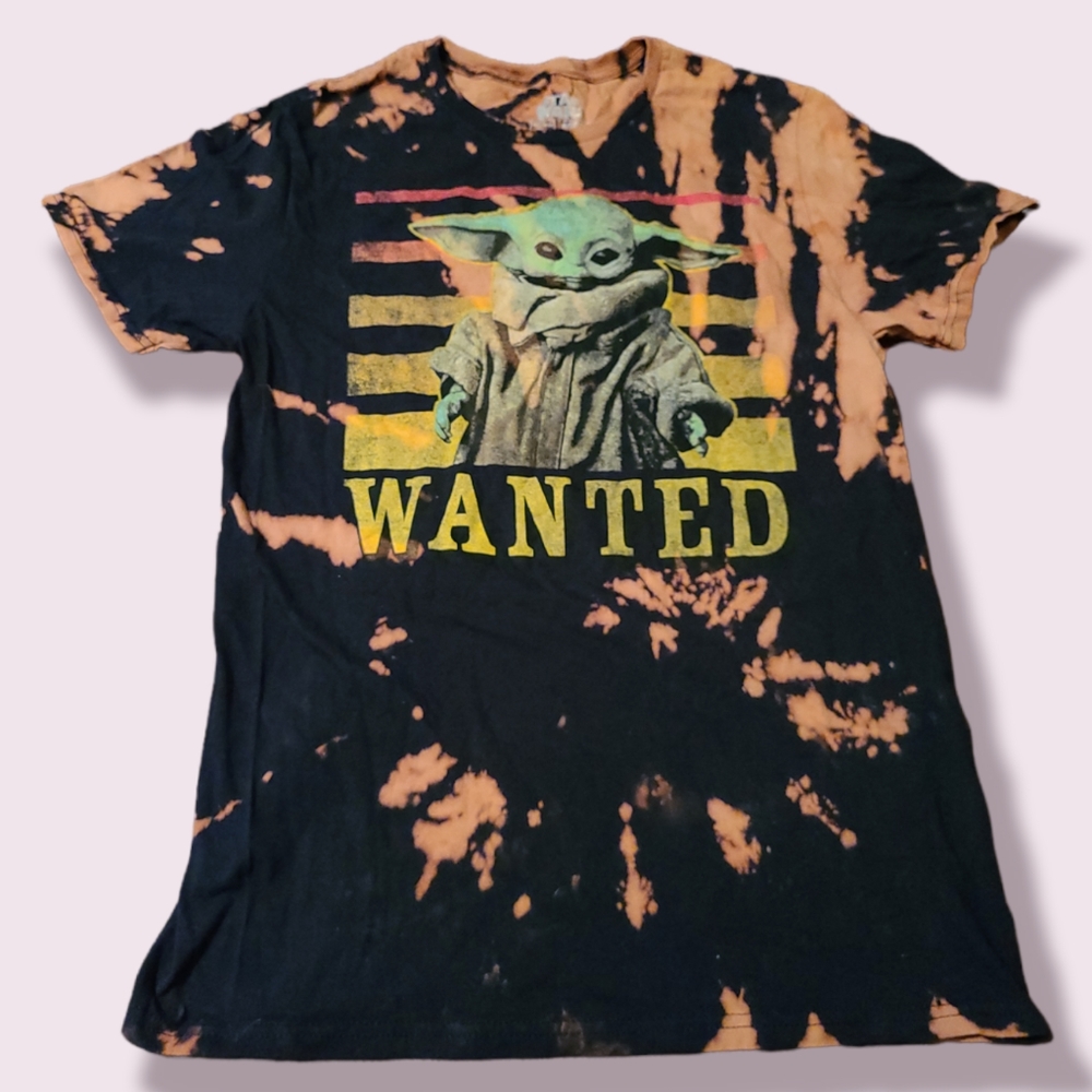 Reverse Tie Dye Baby Yoda Shirt